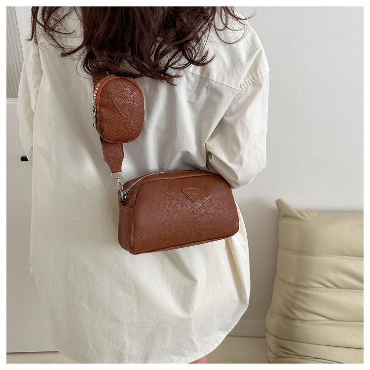 2024 Spring Fashion Crossbody Bag: Simple Design, PU Material, Trendy Women's Shoulder Bag