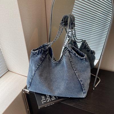 Large Capacity Chain Bag Women's New Fashion Retro Casual Shoulder Bag Commuter Simple Tote Bag
