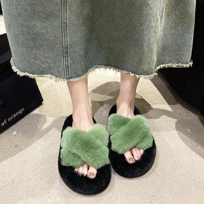 Large Size Thick Bottom Fluffy Slippers Women Wear Autumn and Winter 2025 New Cross Internet Celebrity Explosion Word Home Ins