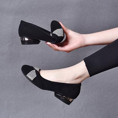 Rundkopf-Einzelschuhe Damen Frühling neu Strass Schafleder flacher Mund zwei hohe Temperament-Damenschuhe