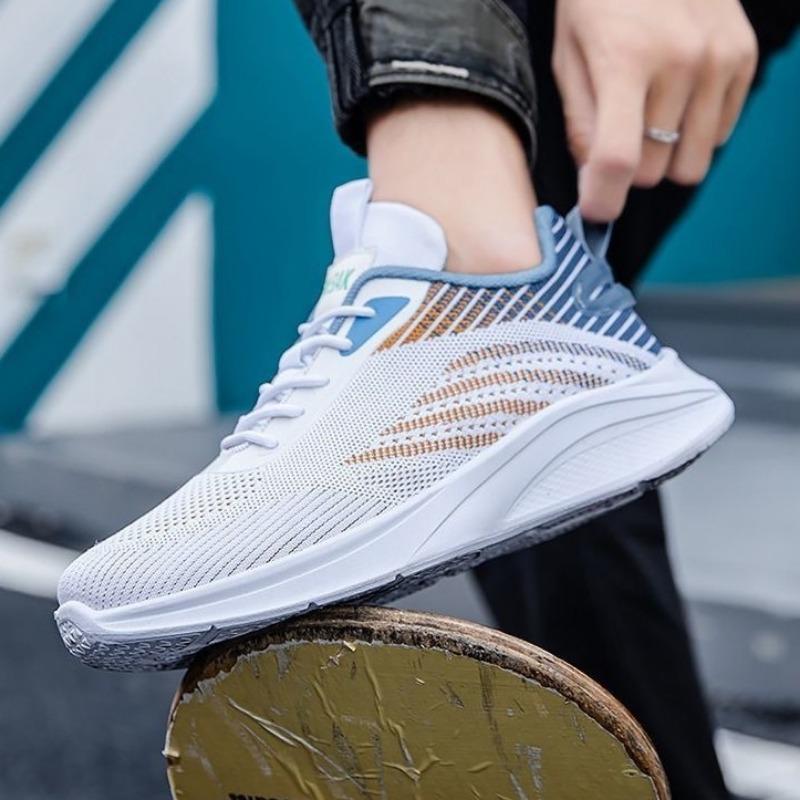 Flying woven mesh men's shoes spring and autumn sports shoes men's breathable casual shoes trendy shoes