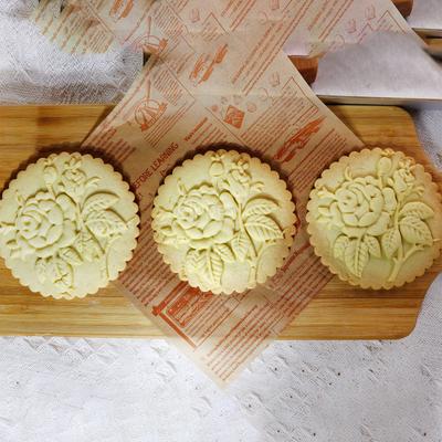 1PC Wood Cookie Mold with Rose Flower Patterns, Christmas 3D DIY Carved Embossed Cookie Cutter Mould for Baking, Fondant Biscuit