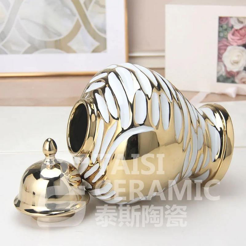 Nordic Golden Ceramic Soft Decoration General Jar Crafts Entrance Electroplating Vase Decorative Ornament