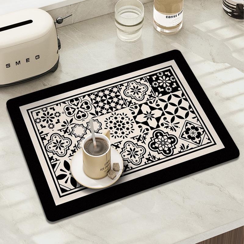 Water Absorbent Kitchen Countertop Mat - Draining & Drying for Cups and Dishes, Heat Insulation Pad, Coffee Machine Mat.