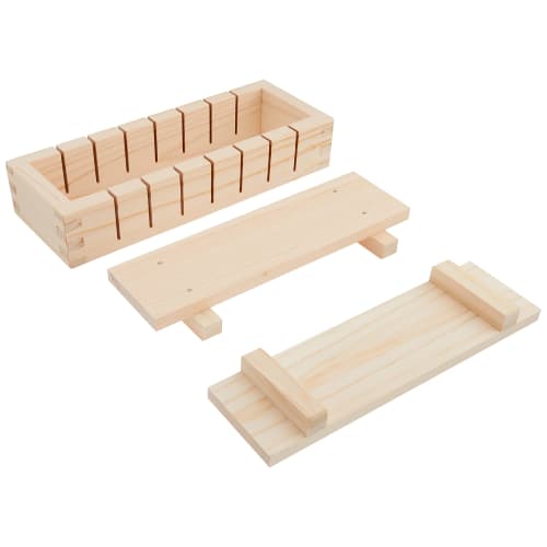 Kiso Kogei Hinoki Oshizushi Sushi, 8 pieces (10 x 27 x 5 cm)