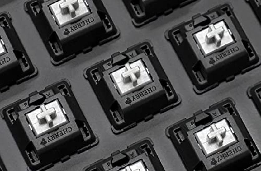 Majestouch 2SS CHERRY MX Speed Silver Axis Full Size 104 Keys English Layout US ASCII Molded Custom Keycap Yellow Two-Color