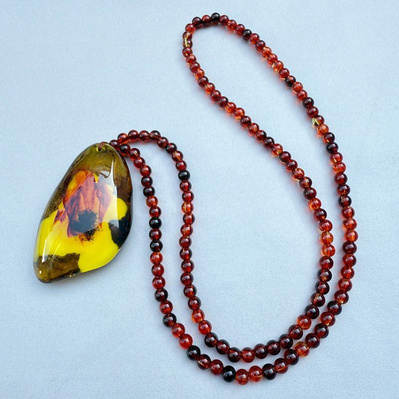 Etnische Stijl Retro Imitatie Amber Ketting Voor Mannen En Vrouwen Lange Hanger Trui Ketting Moederdag Cadeau