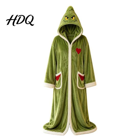 Christmas Theme Printed Wrap Hooded Heated Poncho Blanket Flannel Wearable USB Heating Cape Gift for Her on with Festive Print Cozy Winter