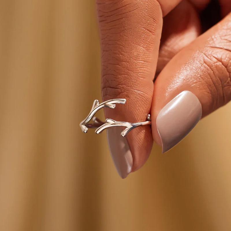 Cao Shi Minimalistischer Hirschgeweih-Ring für Damen - Trendiger Weihnachtsschmuck
