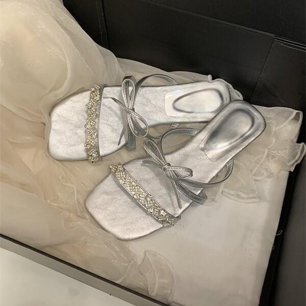 Gentle Fairy Wind French Rhinestone Bow Low Heel Cool Slippers Female 2025 Summer Beautiful Skirt Pink Outer Wear