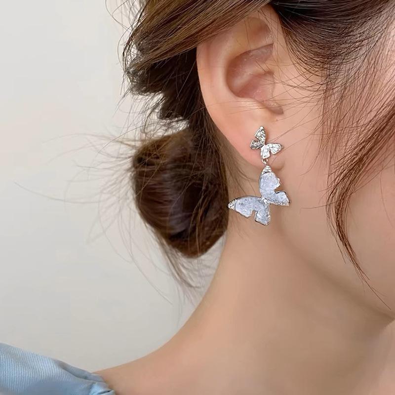 

Blue gradual change crystal butterfly no pierced earrings unique design size double butterfly earrings earrings