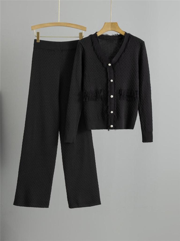 Set elegant franțuzesc din două piese în stil Hepburn: Cardigan Tricotat & Rochie din Lână