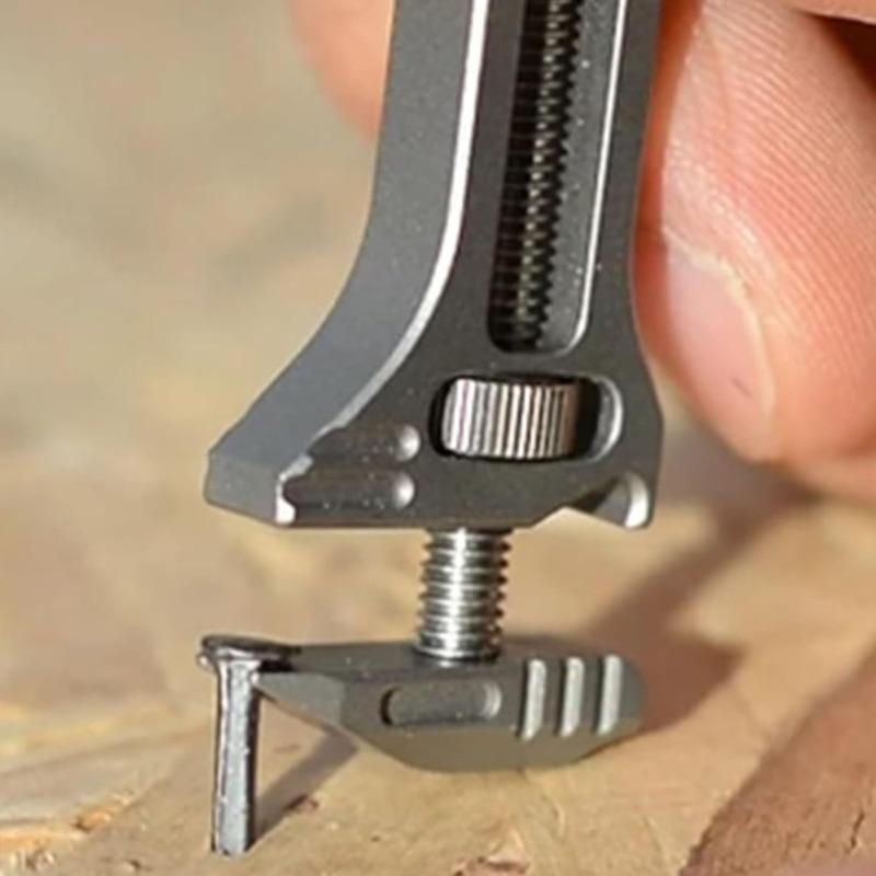 EDC Compact Multi-Tool Keychain Pocket Knife Screwdriver Set Camping Survival Outdoor Portable