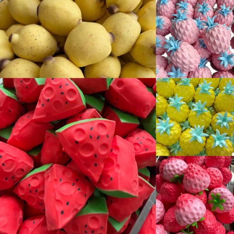 Crispy Sound Watermelon Strawberry Pineapple Block Squeezing Toy Handmade Squeeze Ball Non-Rebound Stress Relieving Toy For Gift