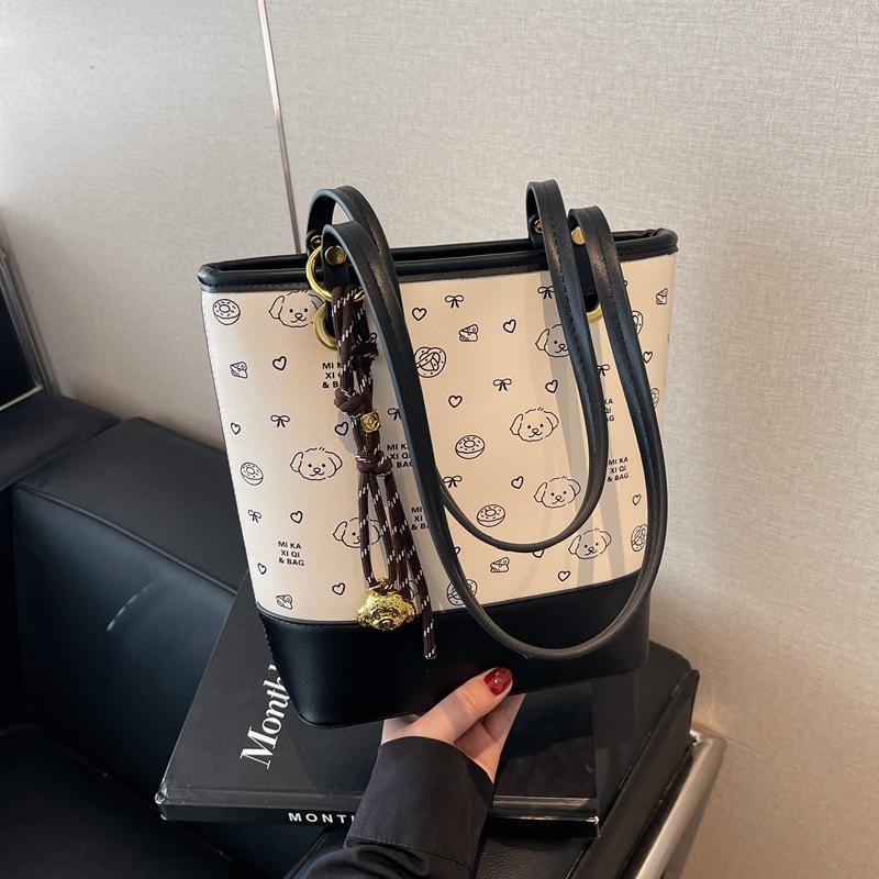 Large Capacity Commuter Bag Women's New Fashion Tote Bag Versatile Casual Shoulder Bag