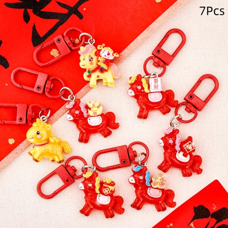 1/7Pcs Cartoon Pony Keychain Cute Red Resin Horse Backpack Pendant Decoration Car Key Ring Accessories Year Of The Horse Gift