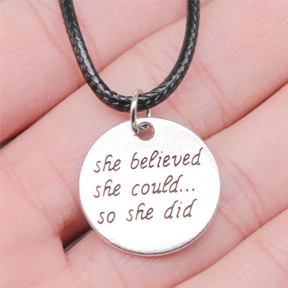 Liebesherz Engel Frieden Halskette Lederkette 45cm Damenschmuck Geburtstag Trend Beschläge