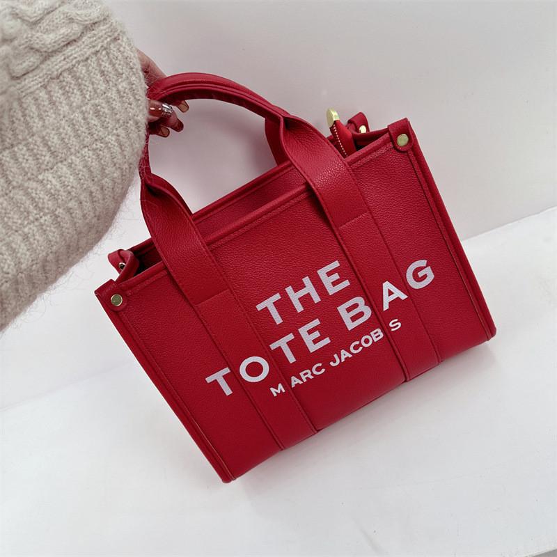 Stylish Large Capacity Pu Tote Bag For Women With Trendy Colors And Versatile Design For Everyday Use