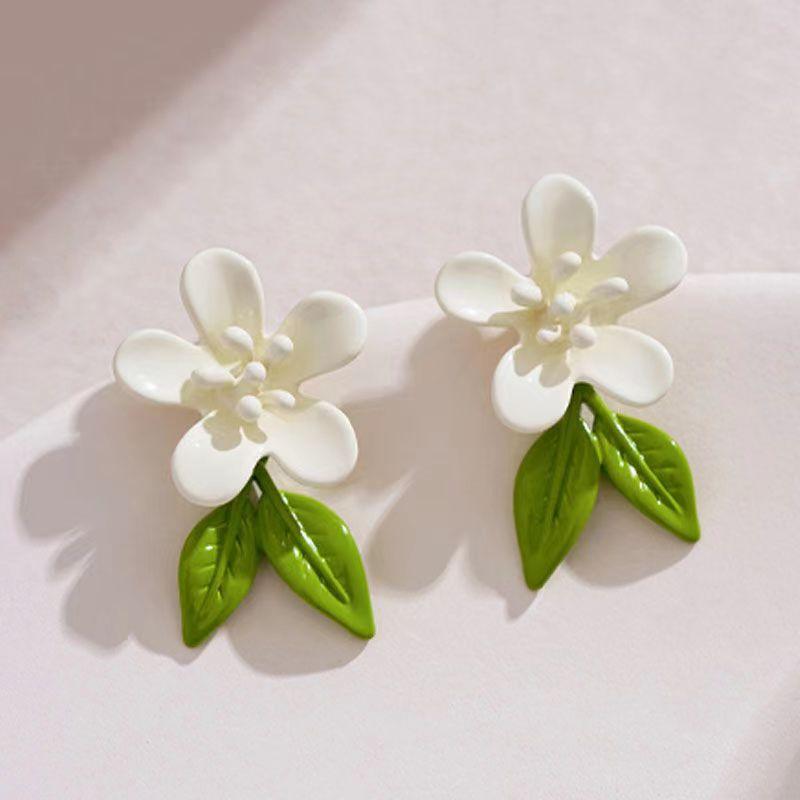 French Romantic Green Flower Asymmetric Tassel Drop Earrings New Design Jewelry for Women's or Girl’s Sweet Ear Accessories