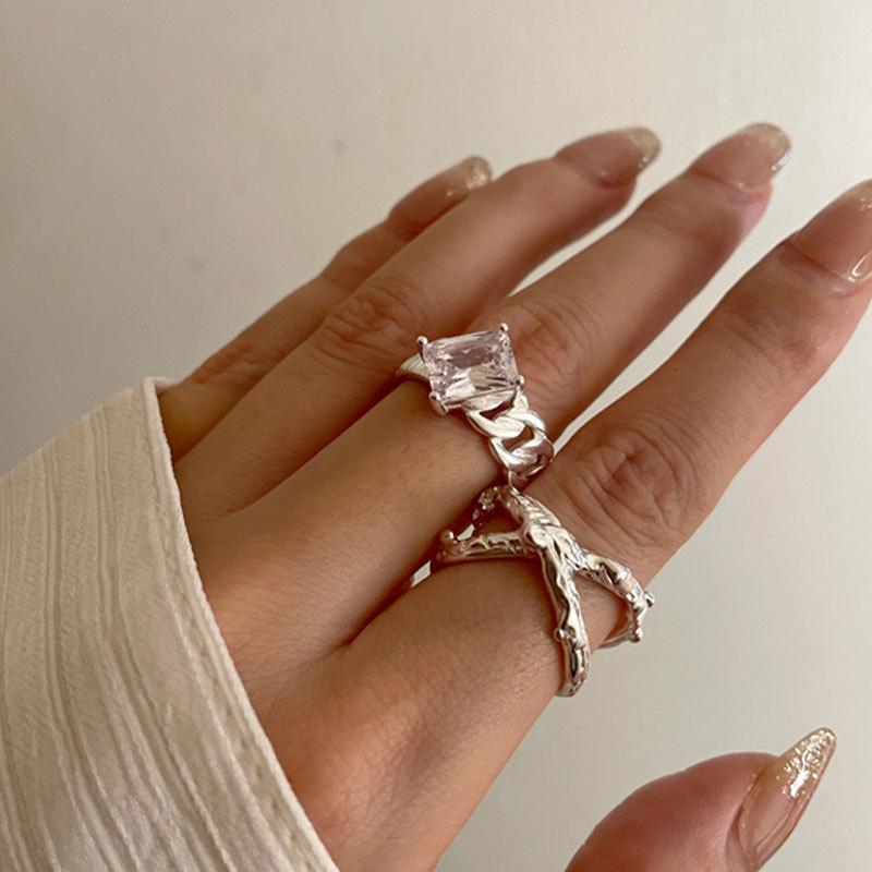 Lightweight Korean Stylish Handcrafted Xs925 Silver Ring For Women With Exquisite Irregular Texture And Perfect For Any Occasion