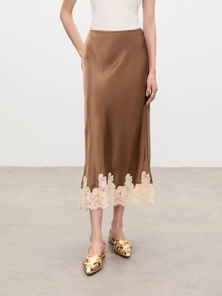 Elegancka damska długa spódnica z koronkowymi wstawkami z acetatu – 2026 Modny, przylegający do bioder design
