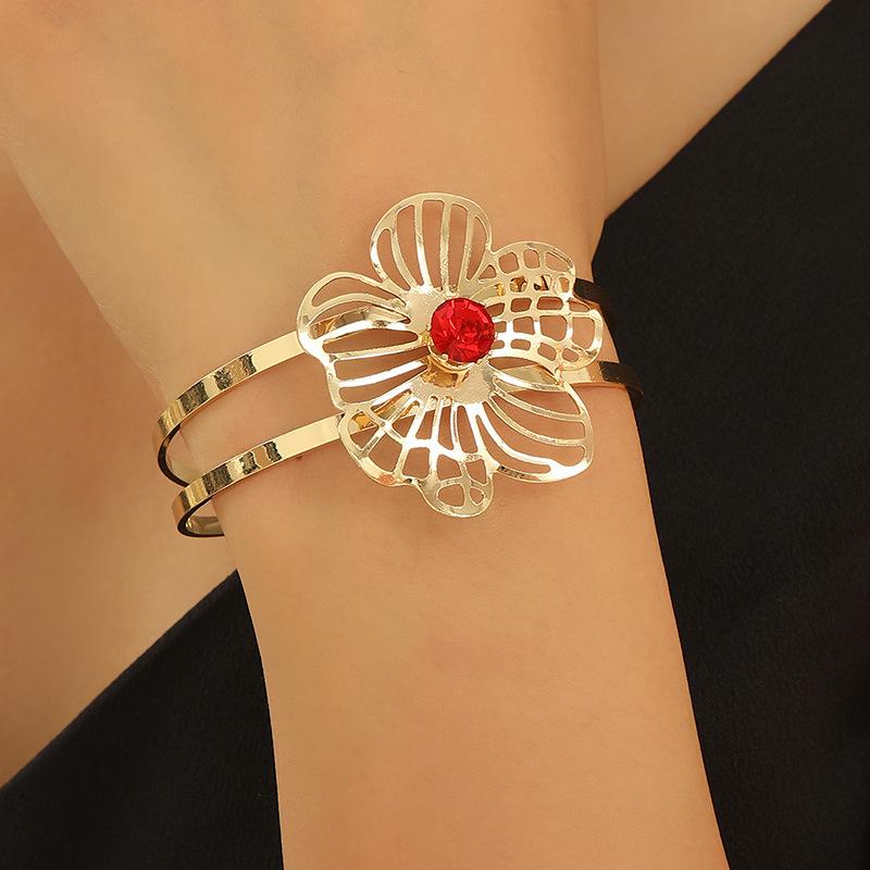 European and American jewelry fashion women's gold jewelry arm ring new retro exaggerated bohemian style bracelet