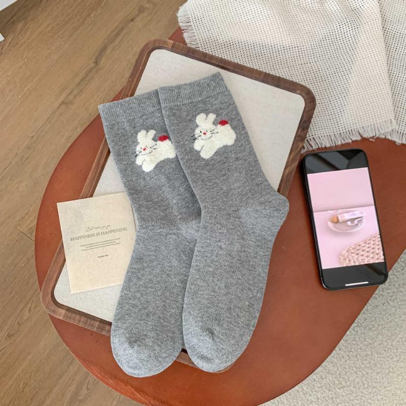 Ladies Autumn New Simple Assorted Cute Bunny College Style Breathable Sweat-absorbing Tube Cotton Socks