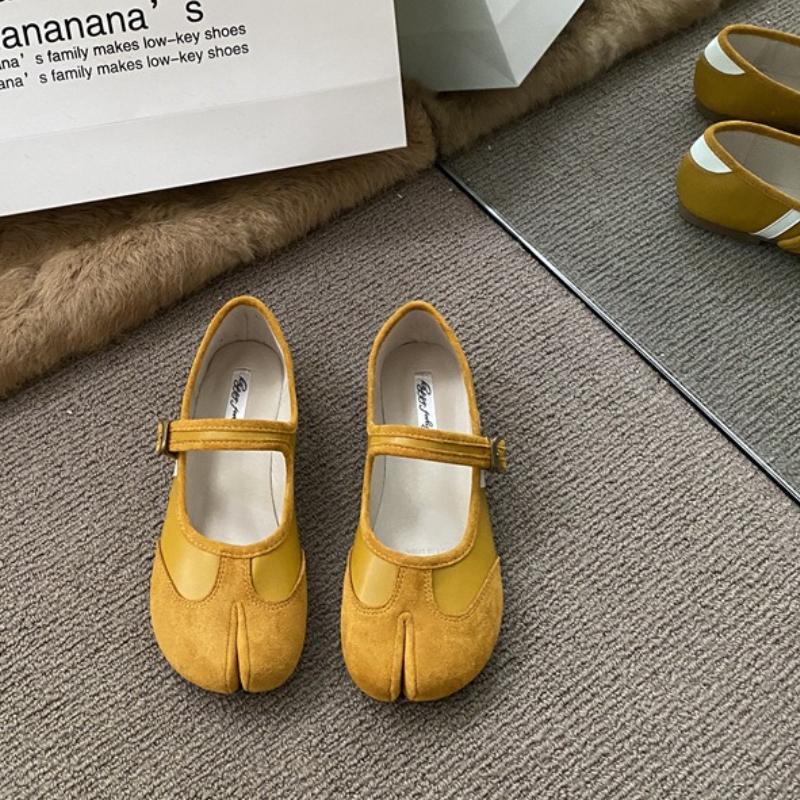 

Модные балетки Женские спортивные кроссовки Повседневные лоферы Туфли Сандалии Женские 2025 Летний тренд Балет Бег Ходьба Zapatillas De Mujer 40 жёлтый
