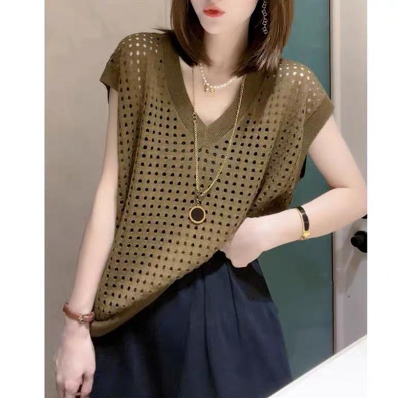 Hollowed-out Waistcoat Knitwear Women's Summer New V-neck Design Sense Spice Girl Network Red Thin All-matching Top