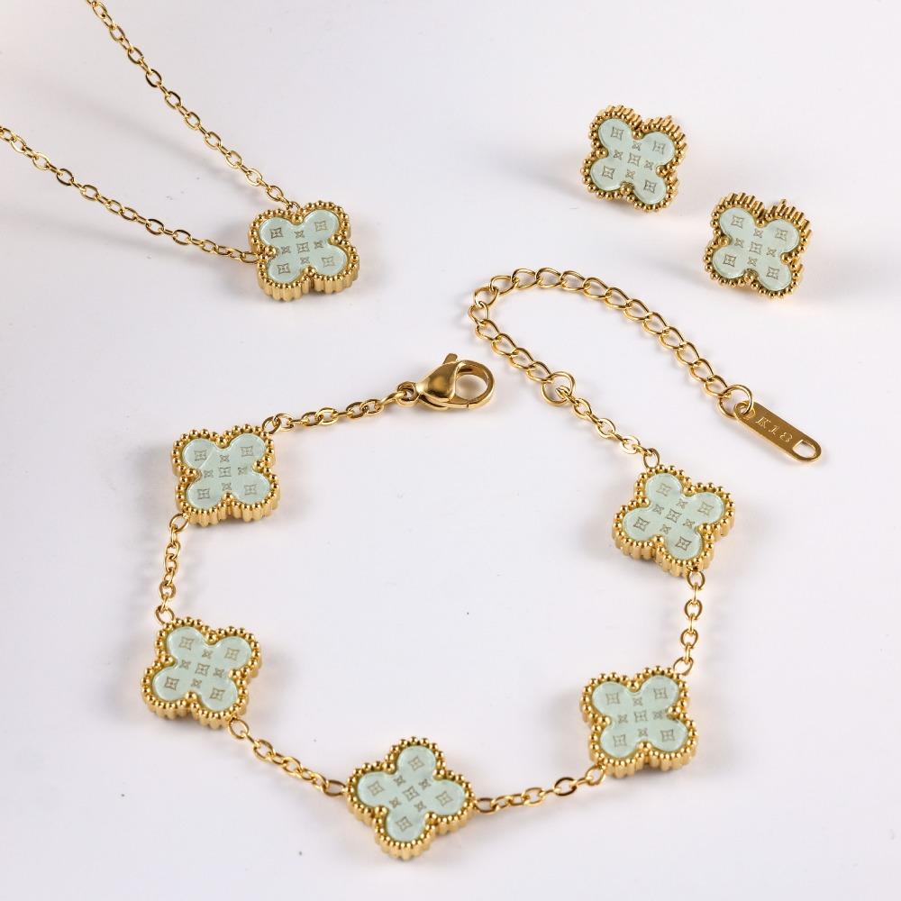 Women's and Girls' Four-leaf Clover Three-piece Set Colorfast Necklace Bracelet Earrings Jewelry