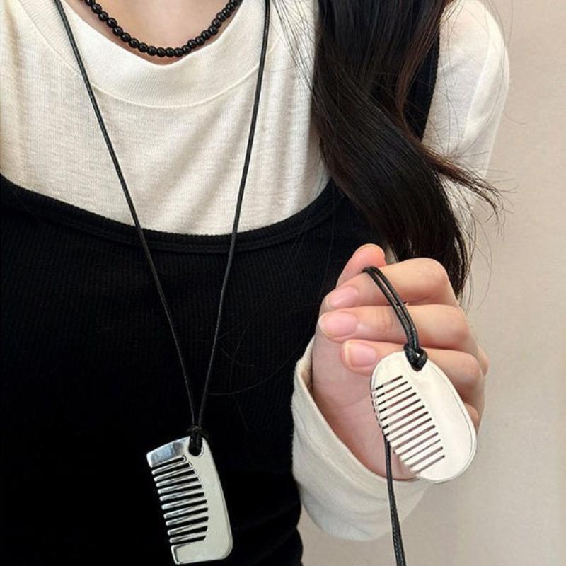 Lats Personality Temperament Comb Pendant Necklace For Women 2024 Trend New Delicate Fashion Jewelry