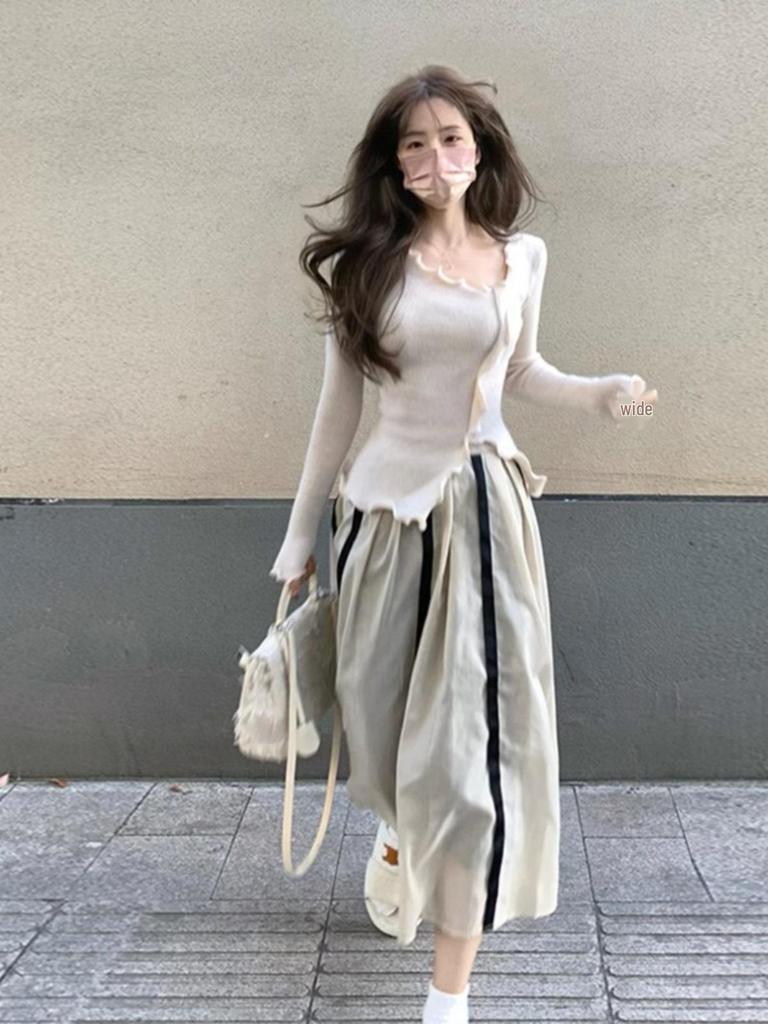 Frilly Long-Sleeve Knit Top with Irregular Slit - Women's Autumn Collection
