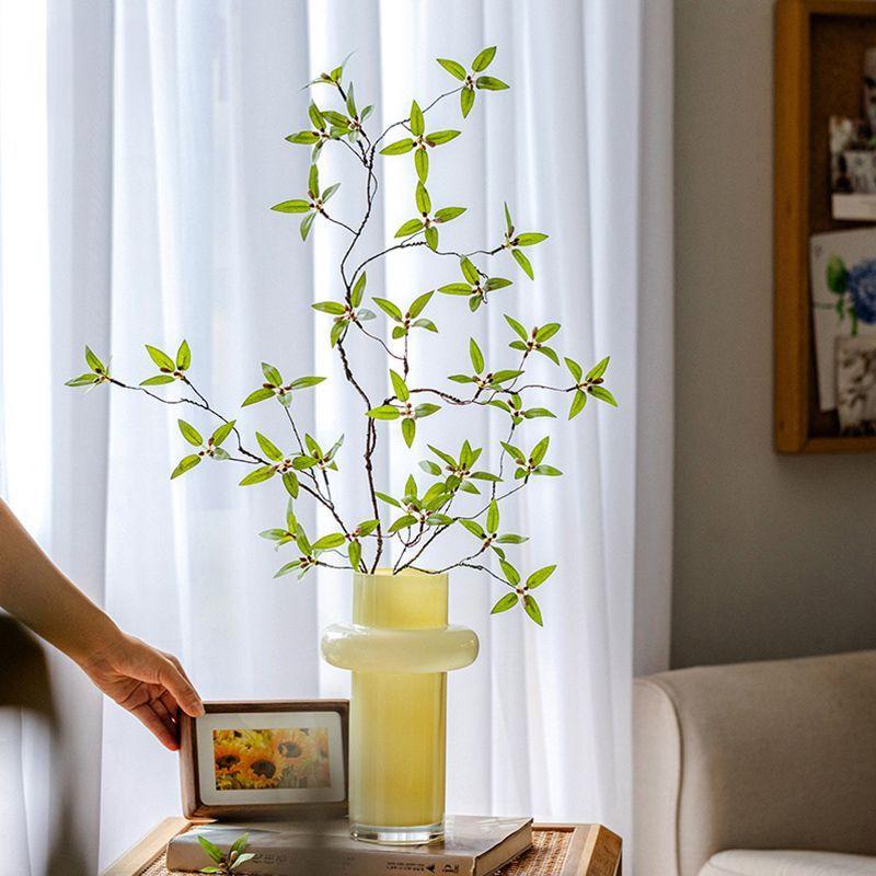 Elegant Chinese-Style Floral Arrangement: Bionic Pomegranate Vine Ornament