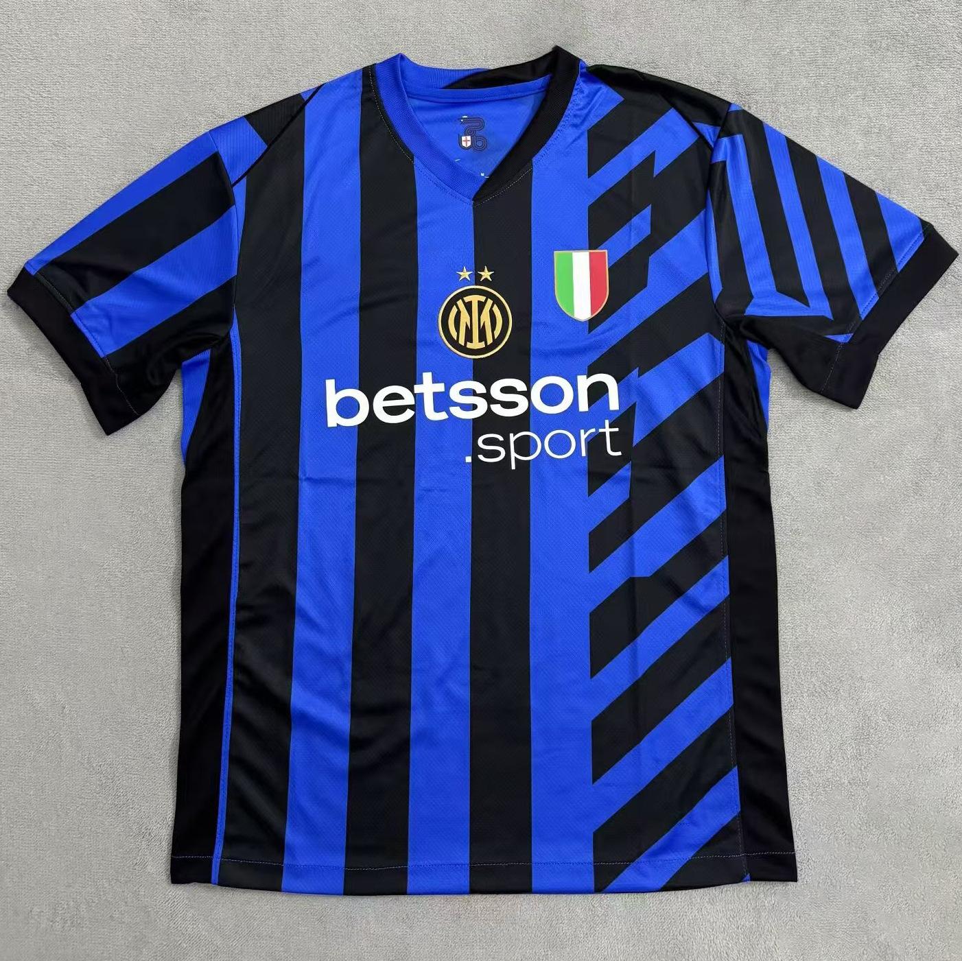 Nerazzurri Inter sērijas retro versijas fanu