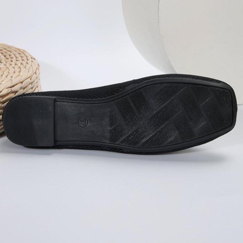 Ladies Casual Knitting Shoes Square Toe Flat Sole Fly Weave Soft Lightweight Large Size Casual Shoes Platform Sandals Footwear