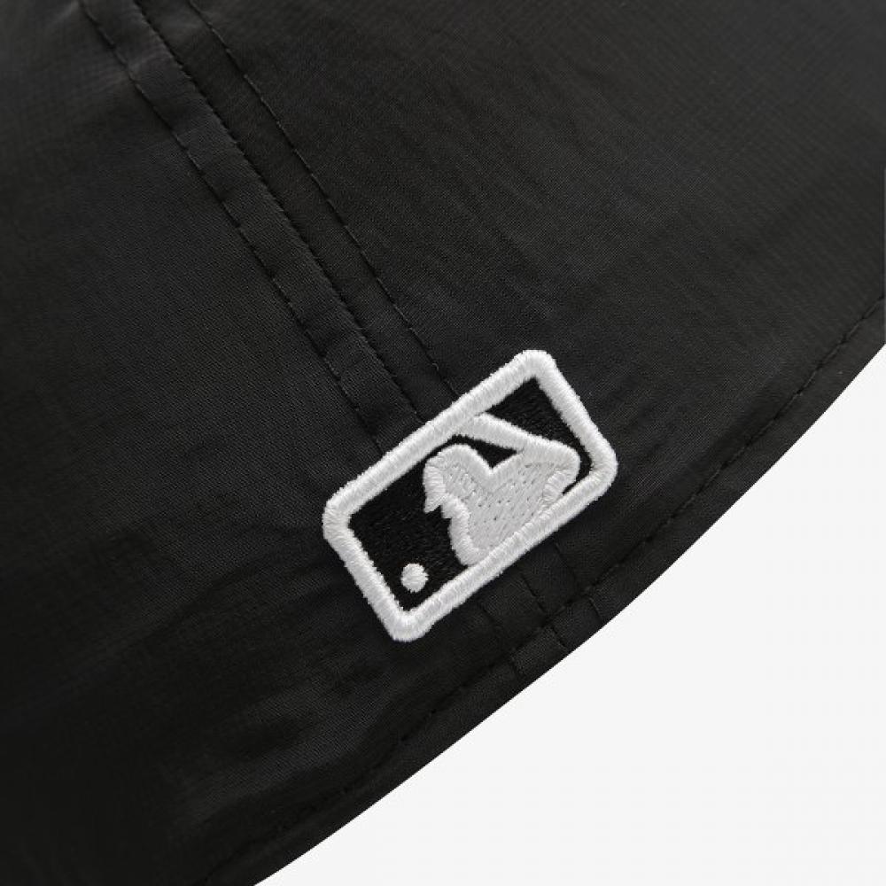 New Era Mlb New York Yankees Nylon Metal Retro Crown Strapback Black 15131627
