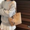 Large-capacity retro bag women's autumn and winter new casual woven shoulder bag textured commuter tote bag