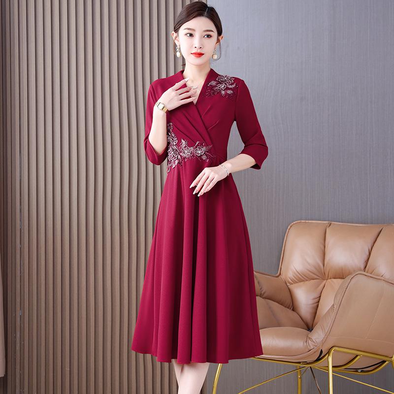 Elegant Summer 2023 Mother of the Bride/Groom Dress for Weddings