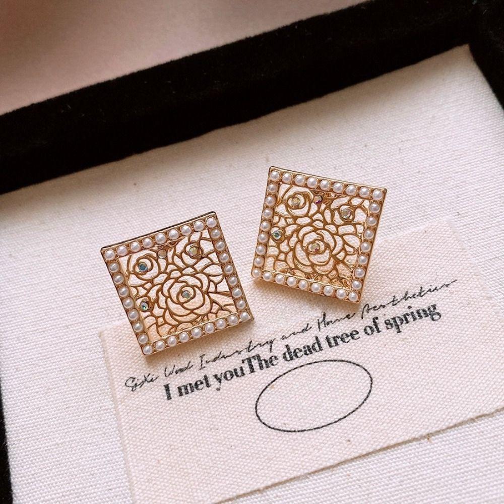 Square Geometry Hollow Out Earrings Elegant Vintage Drop Earrings Caved Window Pearl Earrings  Gift