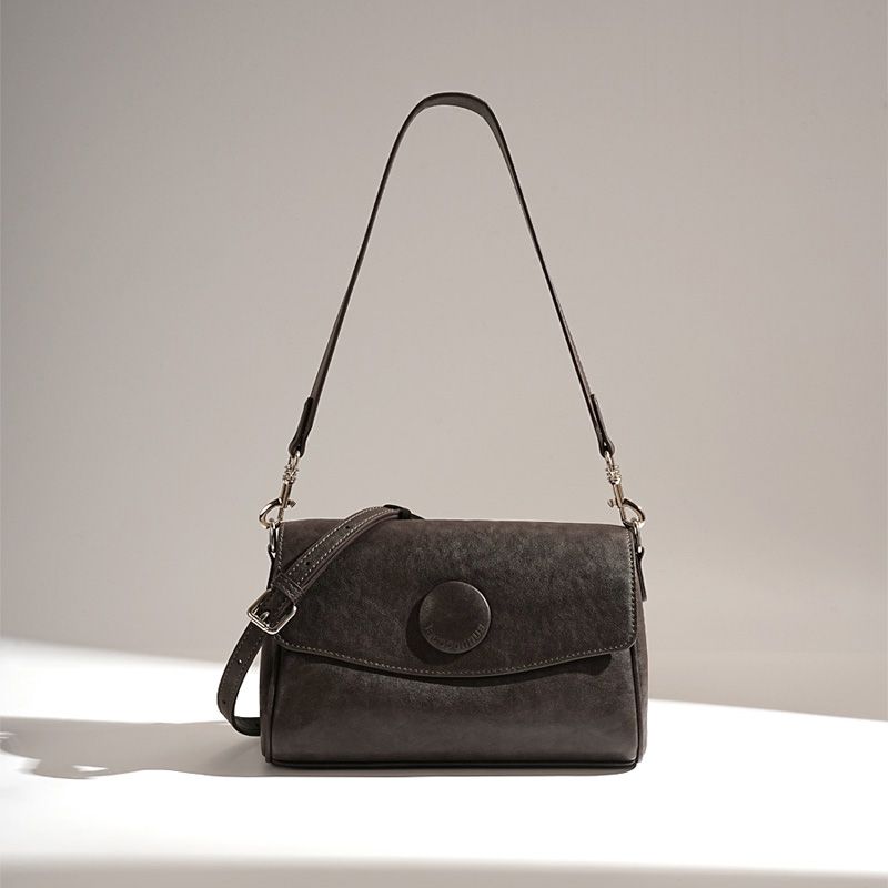 

Женская сумка-конверт из натуральной кожи зеленого цвета, 2025, новая летняя, высококлассная, легкая роскошь, нишевая, для поездок на работу, стиль без столкновений, сумка-подушка Ebony