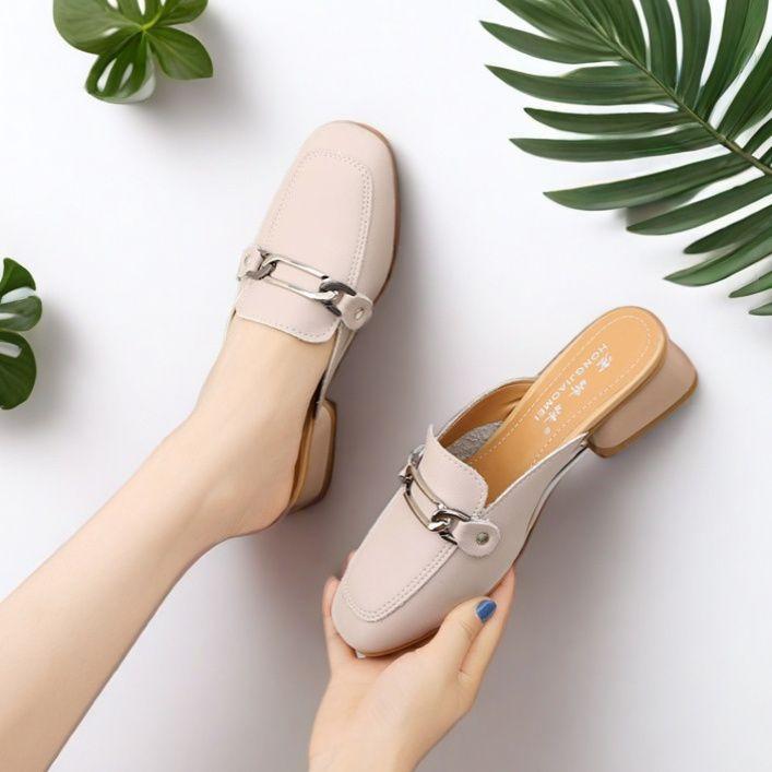 

Half-slipped women s outerwear 2025 new square-toed thick-heeled mules are versatile and small-sized low-heeled lazy flip-flops 31