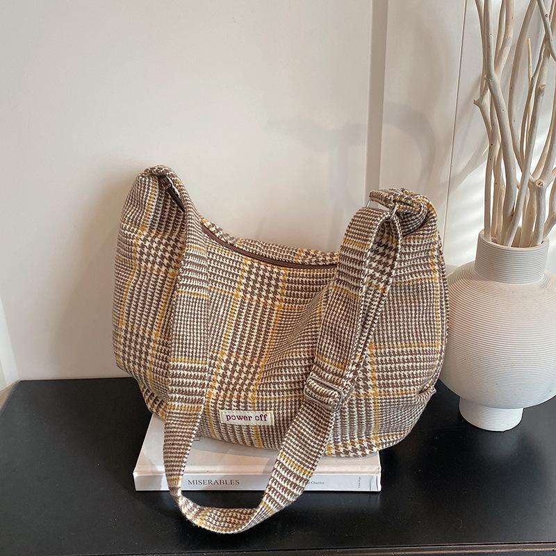 Retro Ctrast Color Plaid Women Woolen Crossbody Bags Versatile Ladies Shoulder Underarm Bag Large Capacity Girls Tote Handbag