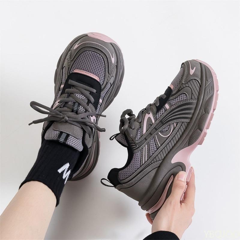

Fashion Spring summer new mesh Lightweight breathable women s shoes retro thick soled sports shoes Fashionable versatile sneakers 35 серый