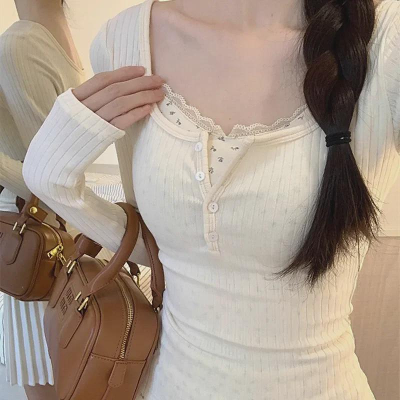 Zweiteiliges T-Shirt mit Blumenmuster und langen Ärmeln im Slim Fit für Damen – Schicker Frühlings- und Herbststil