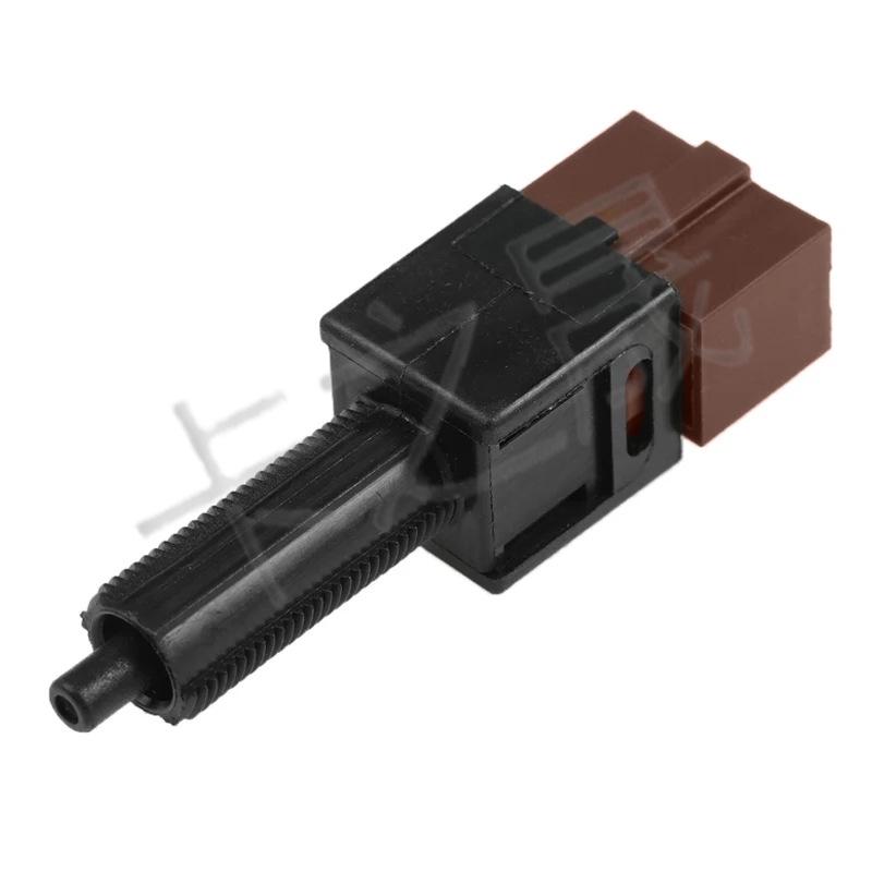 Compatible Brake Light/ASCD Switch for Nissan Infiniti 25300-AT300