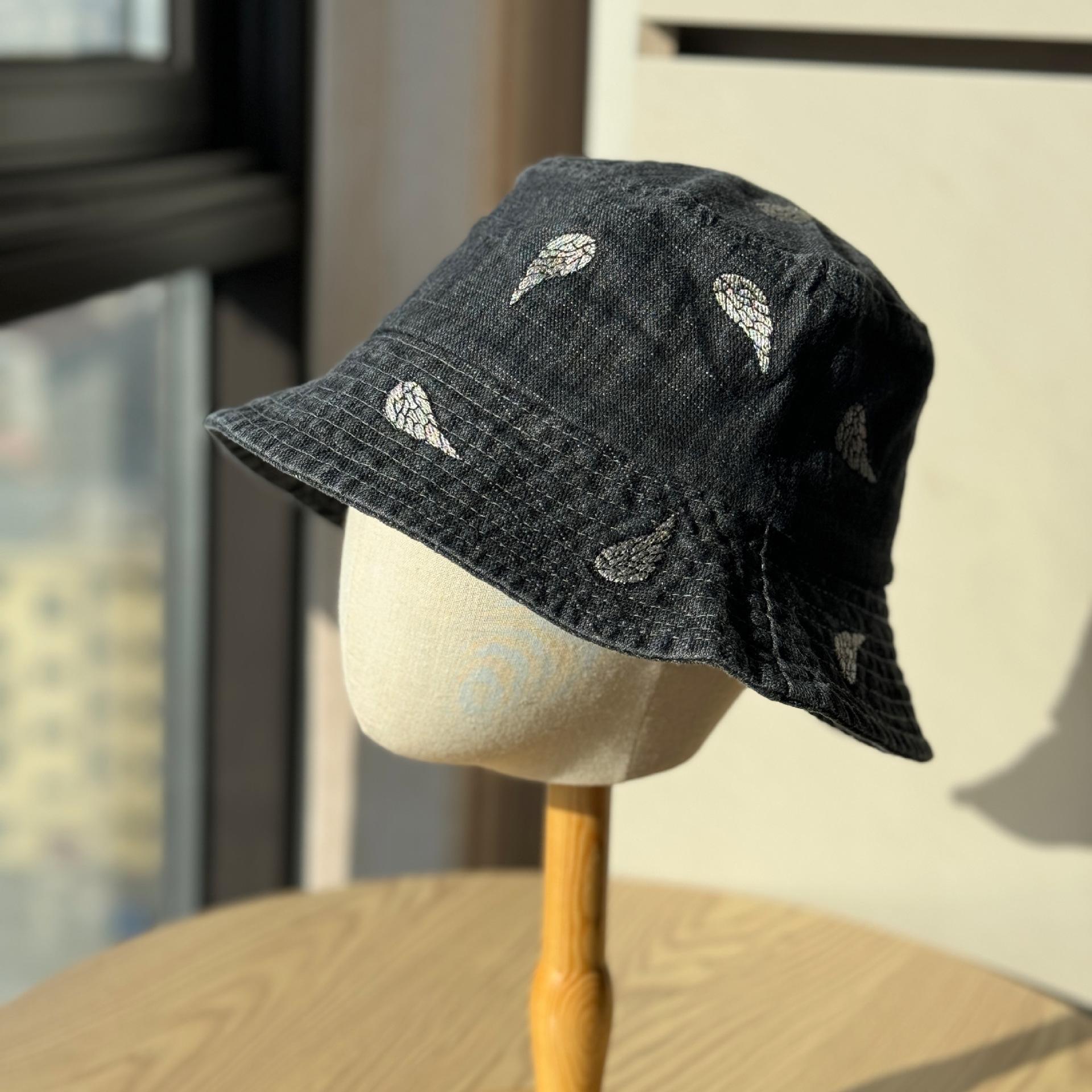 

New Embroidered Denim Fisherman Hat for Women, Spring and Autumn, Washed Vintage Outdoor Versatile Sunshade and Sun Protection Small Brim Bucket Hat Adult54-60Adjustable чёрный