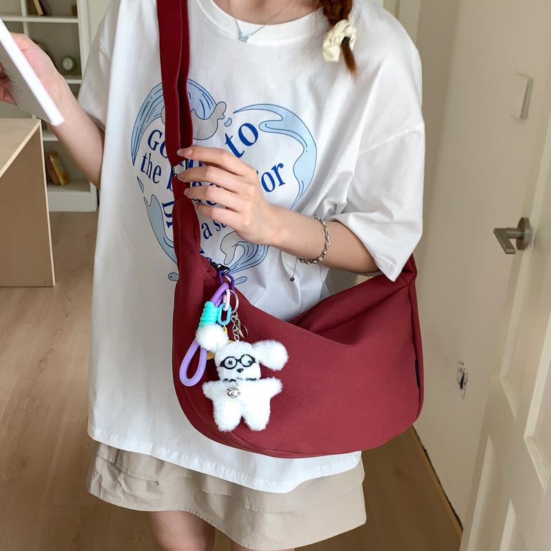 Casual simple texture fashion trend large capacity bag 2025 summer new foreign style women shoulder messenger bag