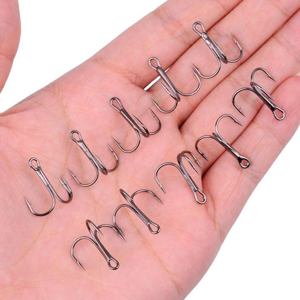 50Pcs Round Bend Treble Hook Set High Carbon Steel Fishing Hook High Carbon Steel Heavy Duty Fishing Tackle Set with Box