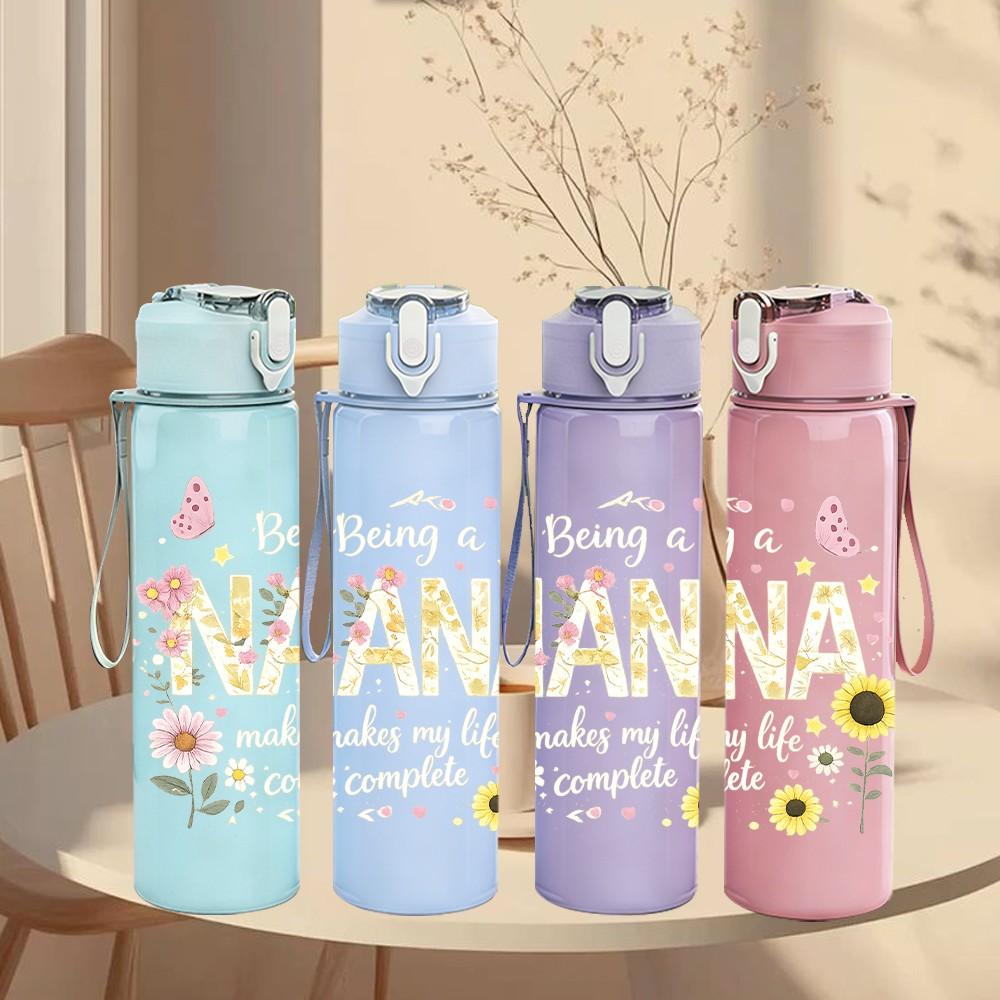 1PC Soft Pastel Daisy Floral Print 750ml Color Plastic Sports Water Bottle Leakproof Flip Straw Lid Suitable for Sports Office Home Use