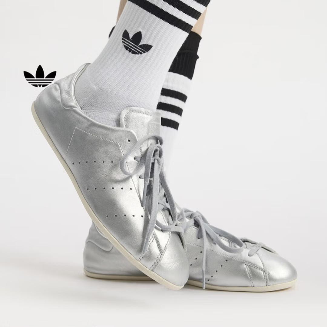 

Adidas STAN SMITH LO PRO W Классическая обувь Кеды - Adidas Трилистник J06427 35.5 серебряный